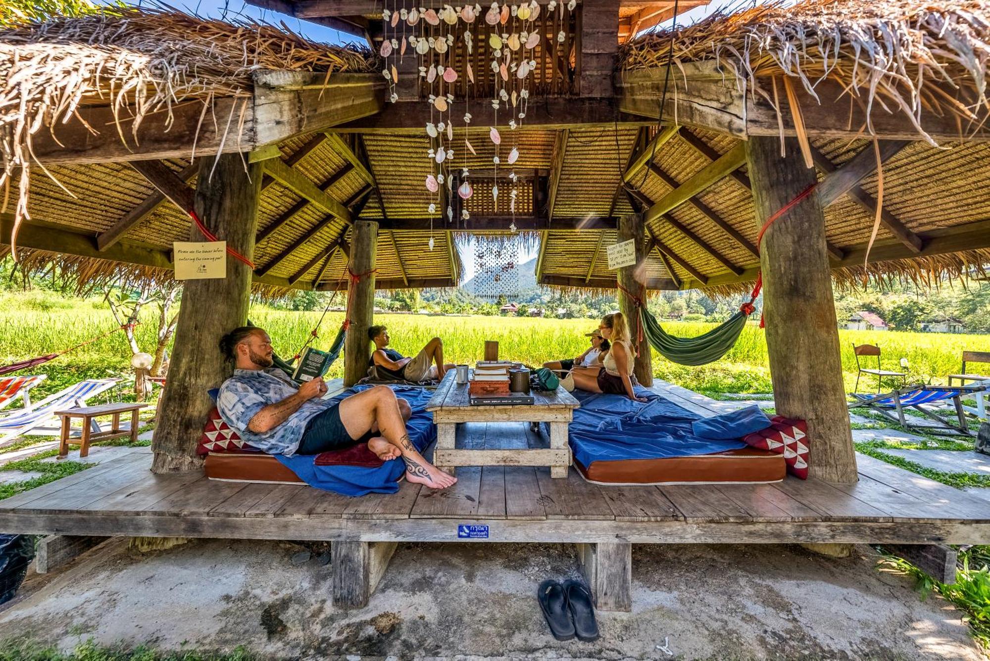 Buzzas @ Pai Chan Buitenkant foto